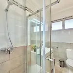 Palm View Apartment