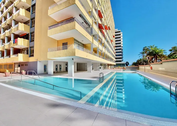 Апартаменты Palm View *