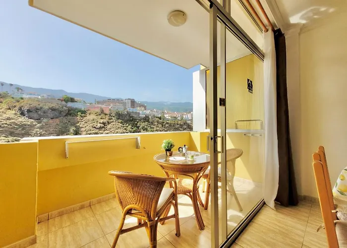 Апартаменты Palm View *