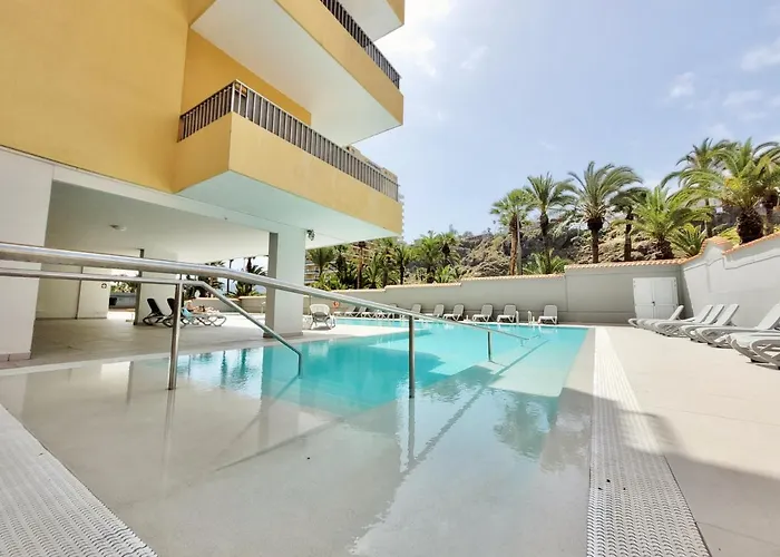 Апартаменты Palm View *